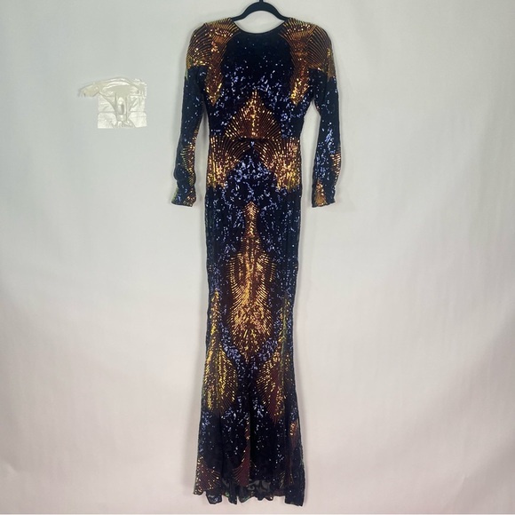 Women’s Black Blue Gold 1920’s Sequin Gown Mermaid Style Sz Small NWT - Picture 4 of 9